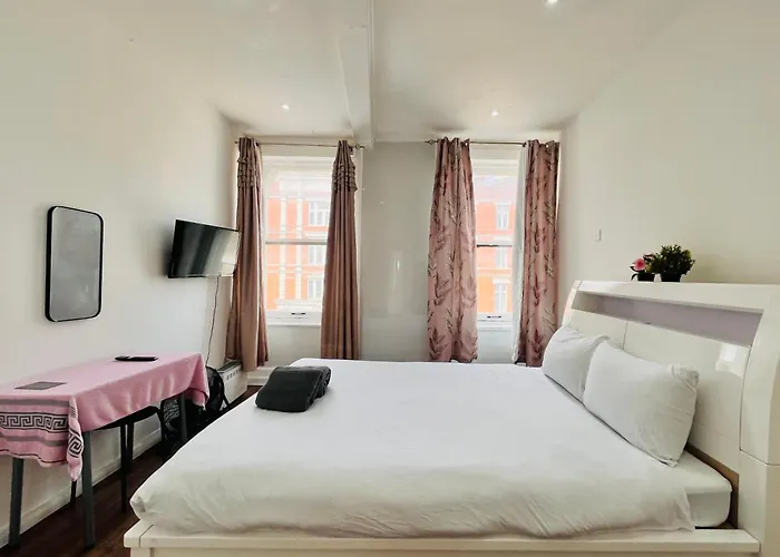Y2 Guest House