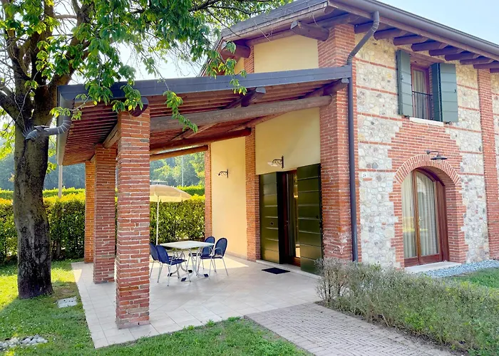 Residence Borgo Mondragon