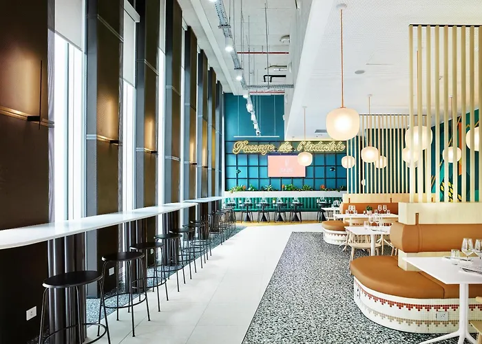 Hotel H4 Wyndham Paris Pleyel Saint-Denis 
