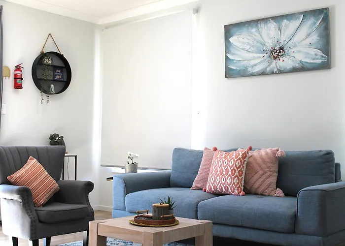 The Woodlands Hideaway - Modern Acreage Guesthouse