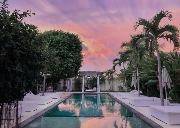 White Palm Uluwatu - Intimate Kitchen-Led Hideaway - 2 Min Walk From The Beach
