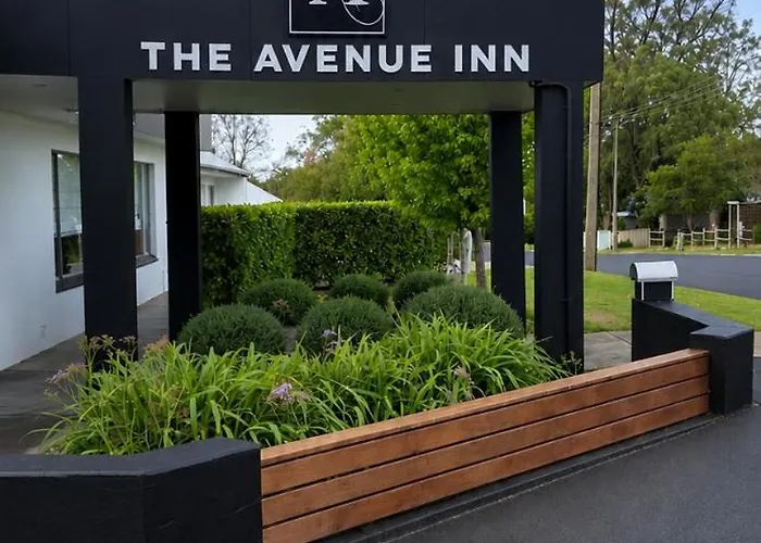 The Avenue Inn