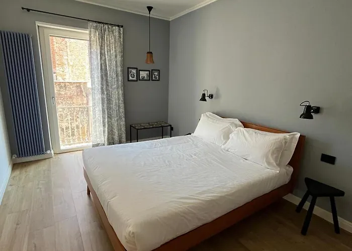 Santa Chiara 11 - Rooms -Verona