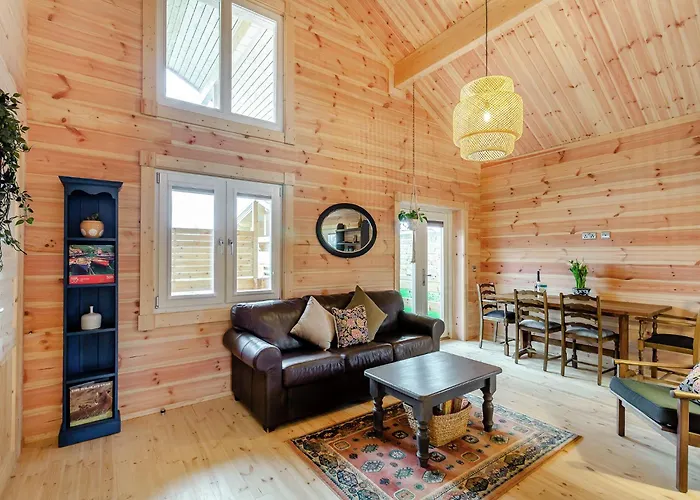 Holly Tree Lodges