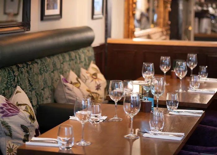 Tudor House , , Gloucestershire - The Coaching Inn Group