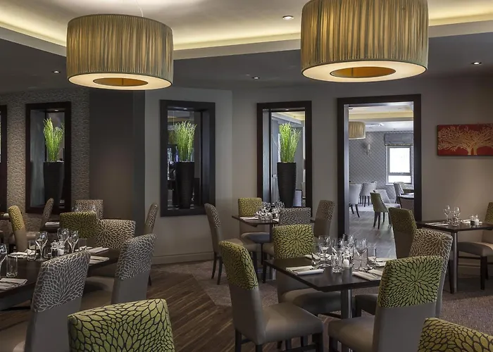 Best Western Plus Pinewood Hotel, Manchester Airport South Handforth
