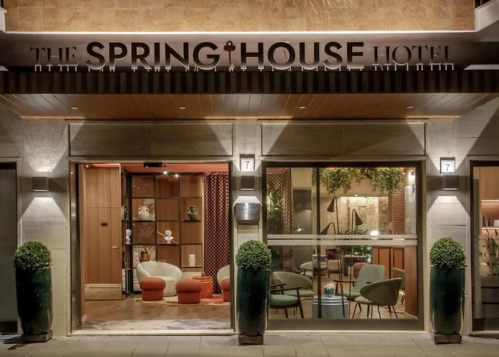 Spring House Rome Vatican, Tapestry Collection By Hilton