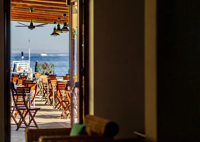Hotel Baia Di Puolo