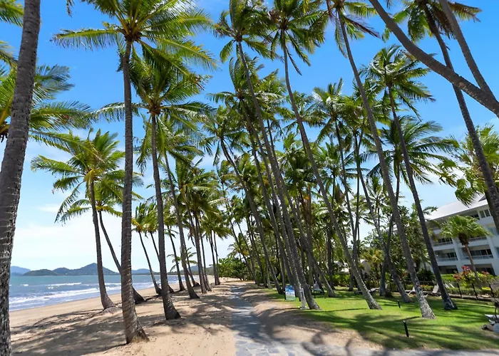 Alamanda Palm Cove By Lancemore