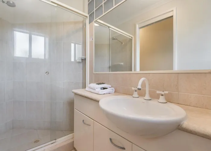 Mirra Chana Beachfront Apartments Mooloolaba