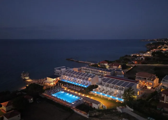 Golden Coast Beachfront Resort