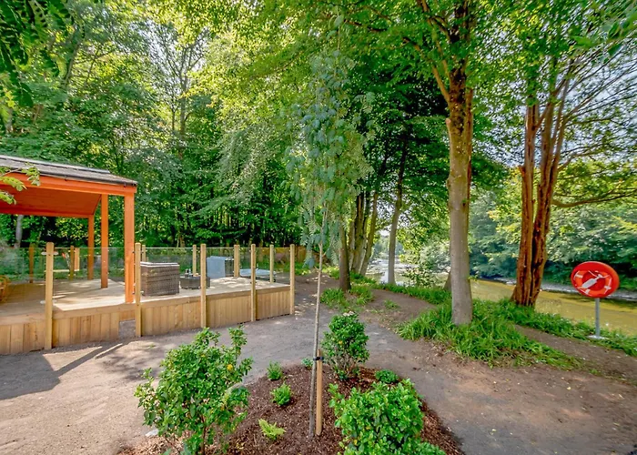 Gadgirth Estate Lodges