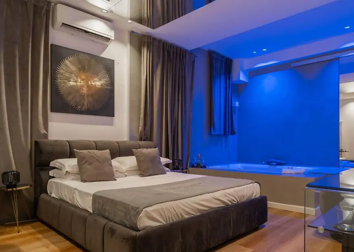 Four Luxury Suite
