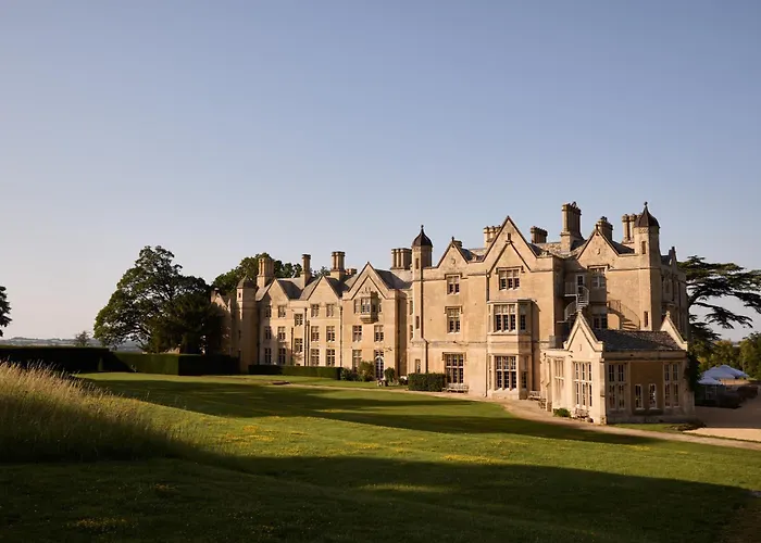 Dumbleton Hall Hotel