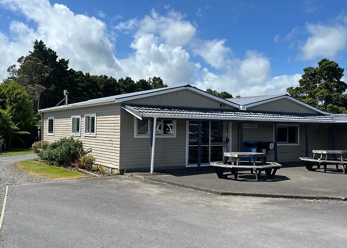 Stratford Motel & Holiday Park