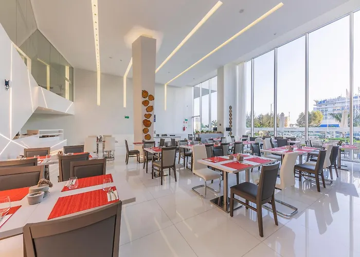 Meliá Maputo Sky Hotel