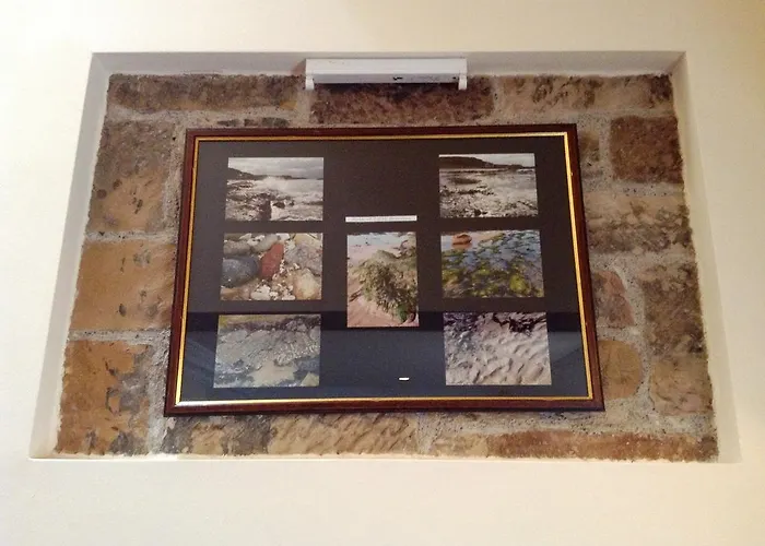 The Eskbank Hotel - Rathan House Dalkeith