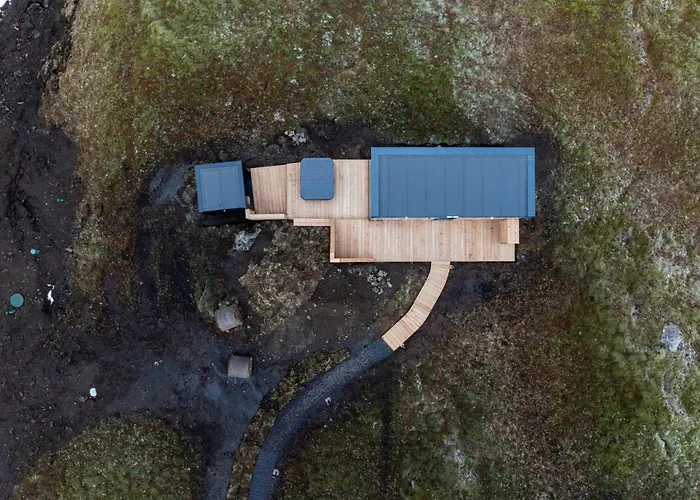 Oeoed Hekla Horizon - Mirror Houses