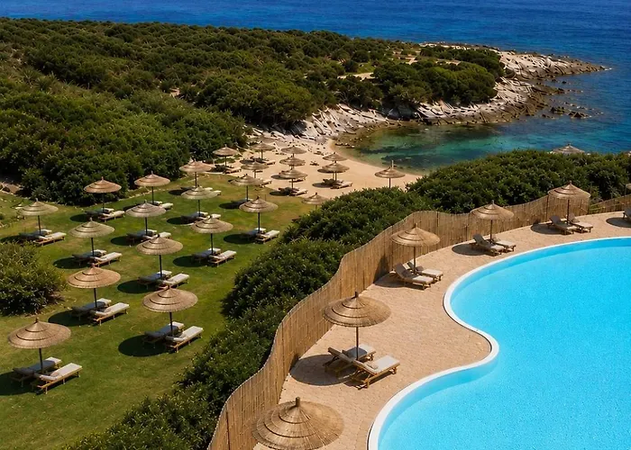 Cala Lupo Resort