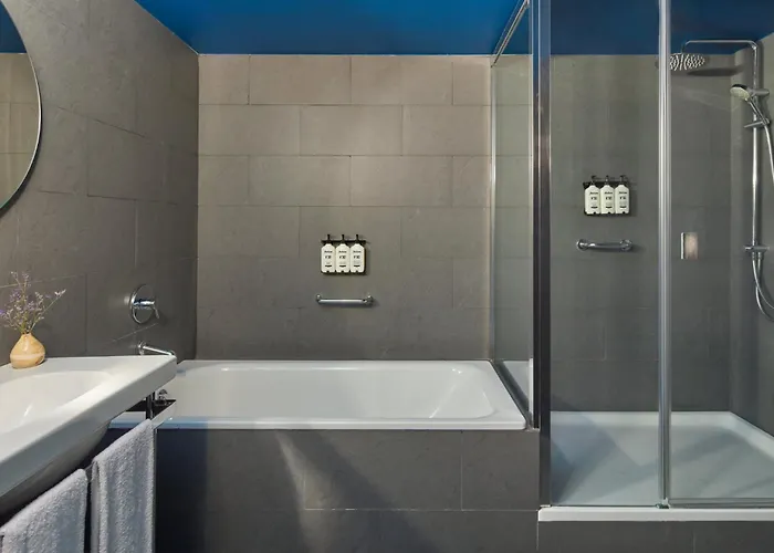 Hotel Indigo Barcelona Plaza Espana By Ihg