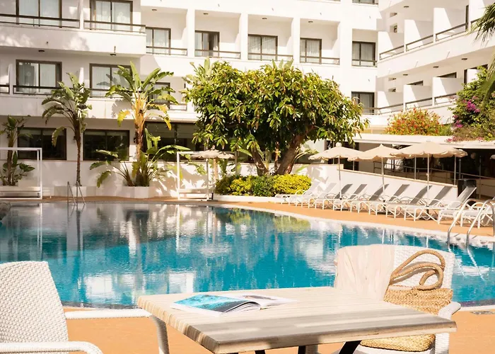 Ona Palmira Paguera Hotel
