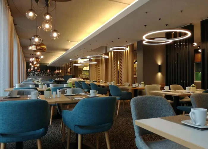Holiday Inn - City By Ihg