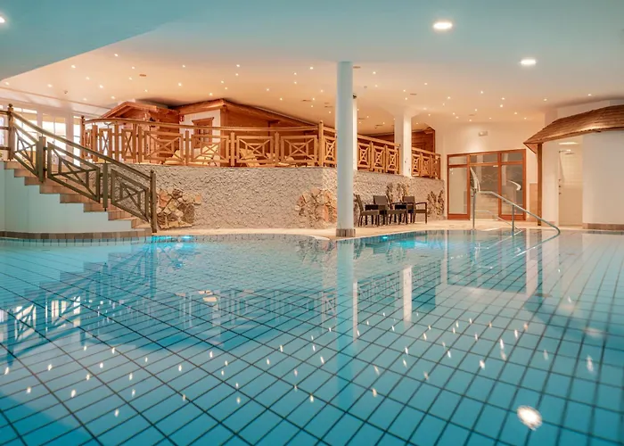 Hotel Mittagskogel Pitztal