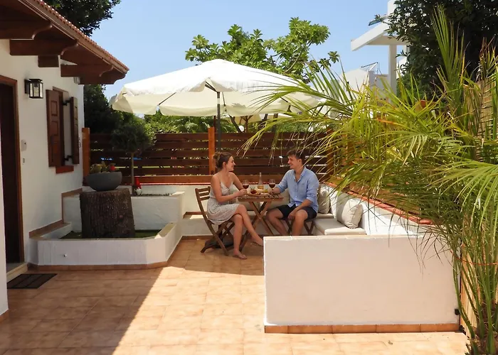 Terinikos Sunny Garden Hotel & Junior Suites