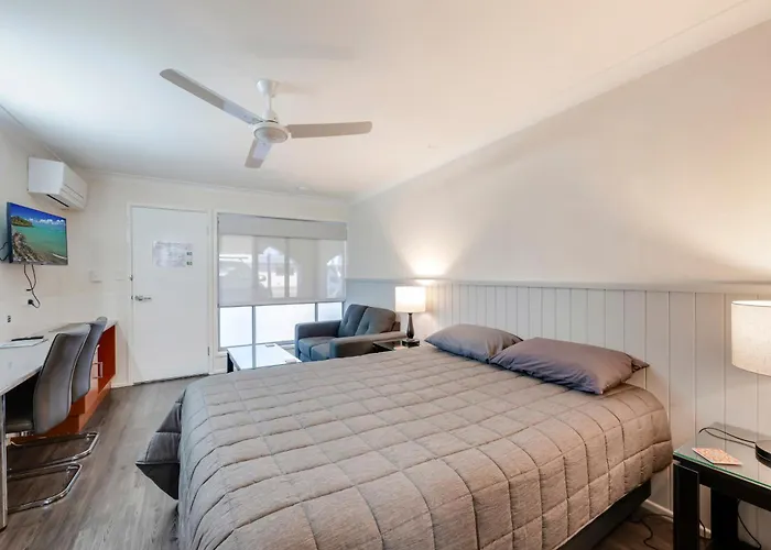 Bundaberg Coral Villa Motor Inn