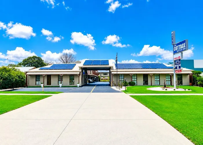 Cottage Motor Inn Albury Cbd