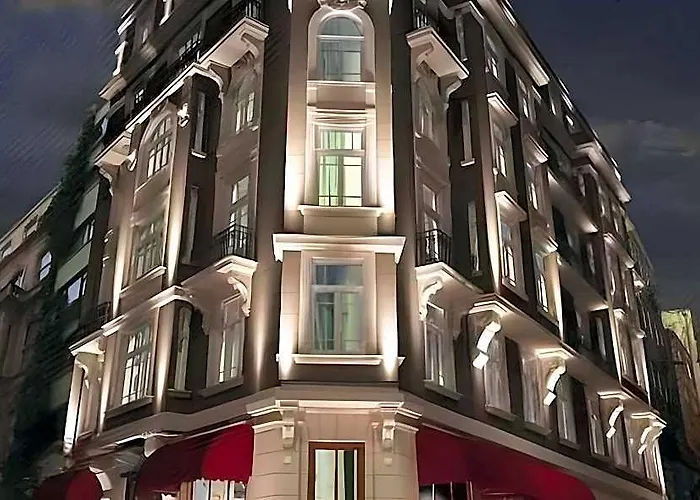 Corinne Art & Boutique Hotel