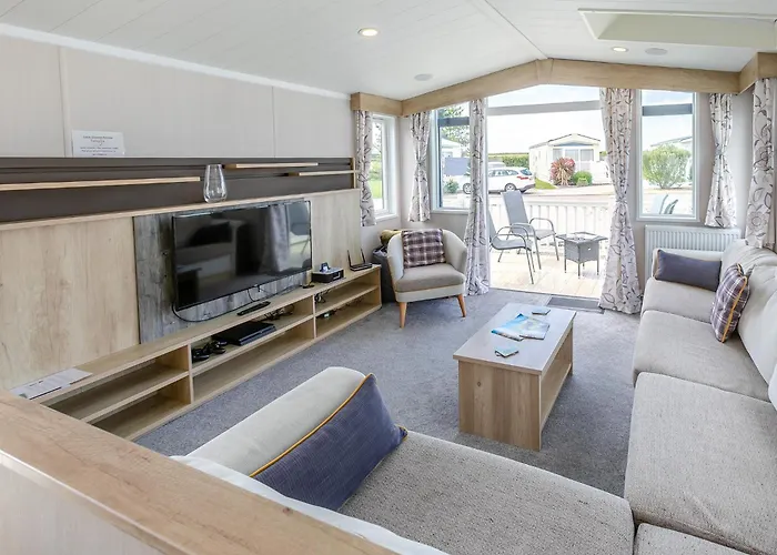 Looe Coastal Retreat