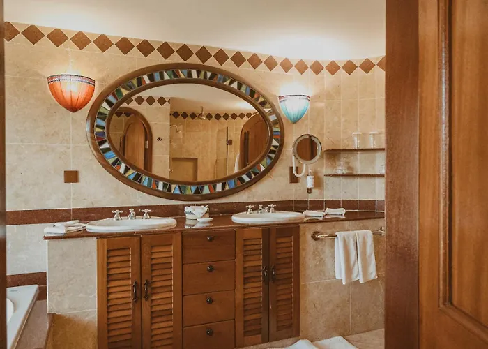 Amboseli Serena Safari Lodge