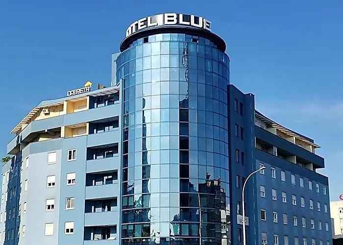 Hotel Blue
