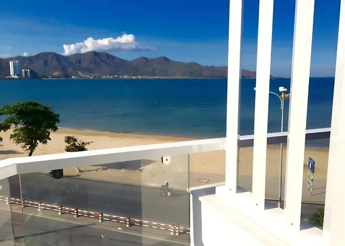 La Mer Hotel Nha Trang