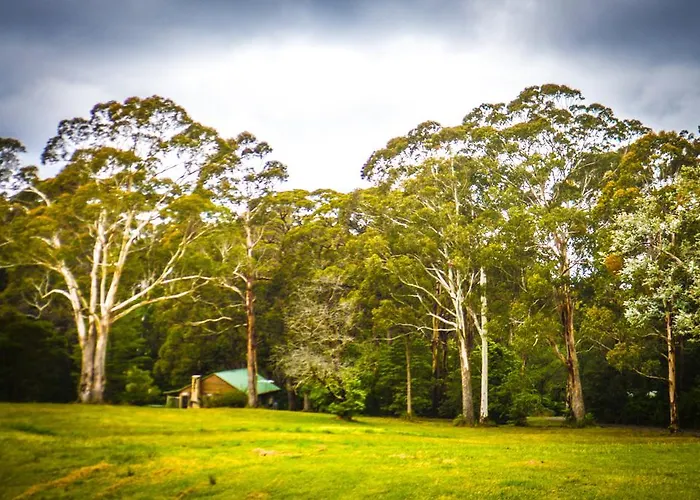 Ghost Hill Road Retreat Bed & Breakfast Bilpin