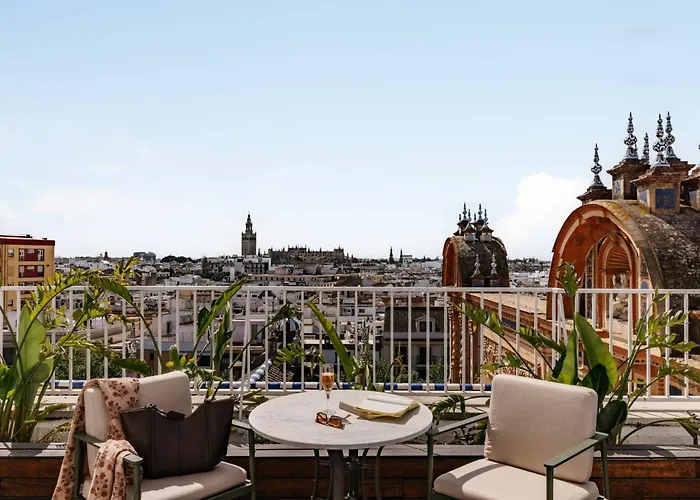 Hotel Colón Gran Meliá - The Leading Hotels of the World