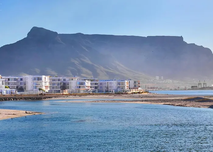 Lagoon Beach &Spa