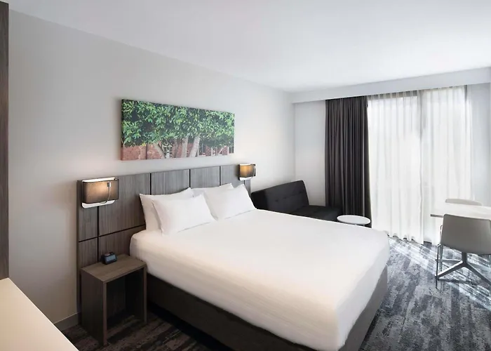 Mercure Sydney Blacktown