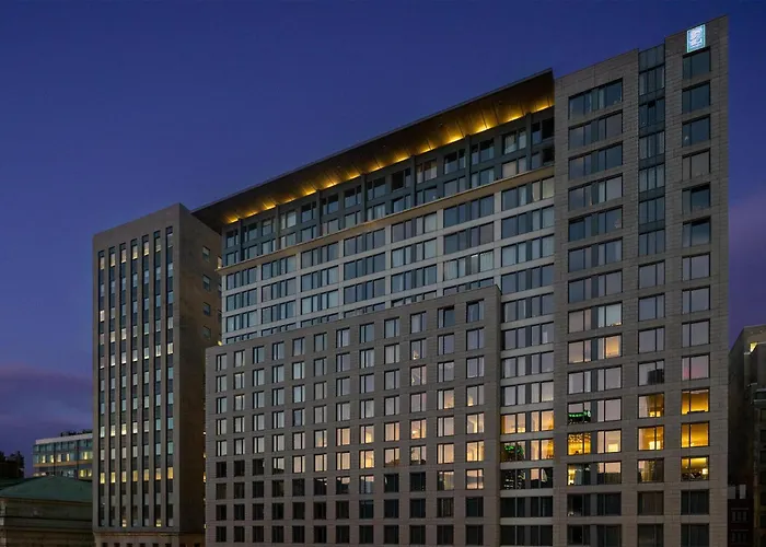 Embassy Suites By Hilton -