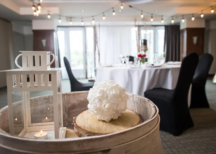 Holiday Inn Express & Suites Tremblant By Ihg