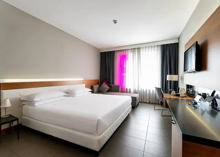 Cosmopolitan Hotel