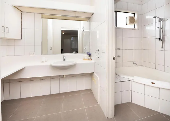 Swan Hill Resort