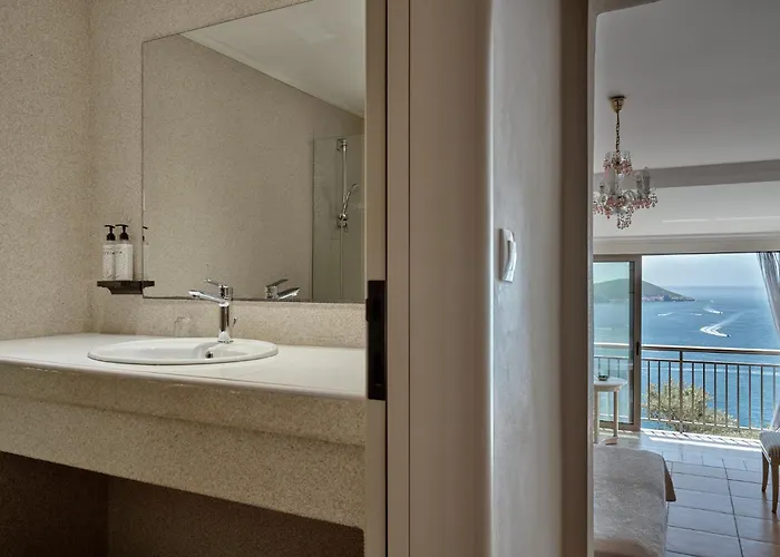 Paleokastritsa Palace - Adults Only