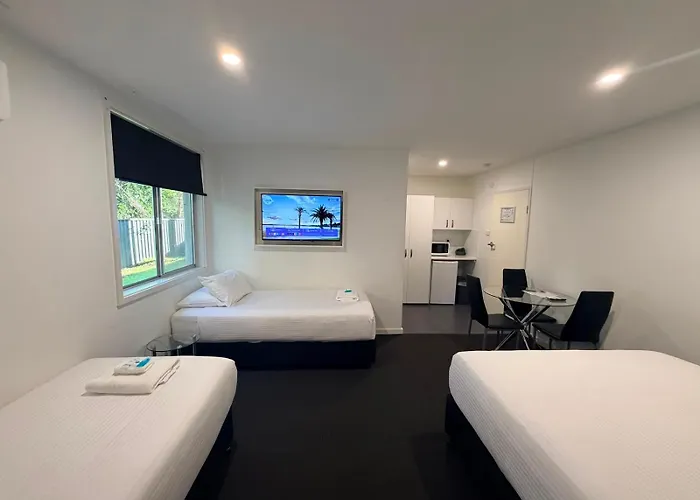 The Esplanade Motel