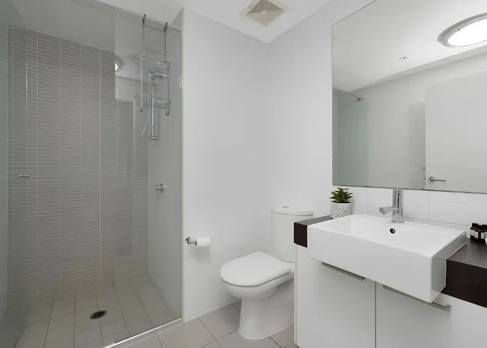 Dalgety Apartments