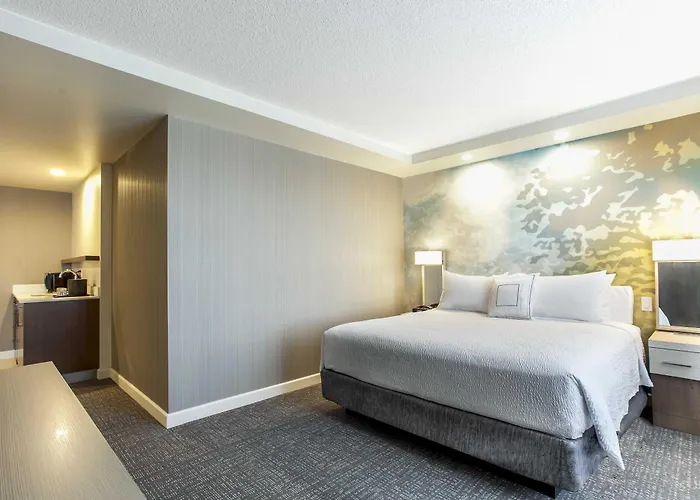 Courtyard By Marriott Montreal West Island/Baie D'Urfe
