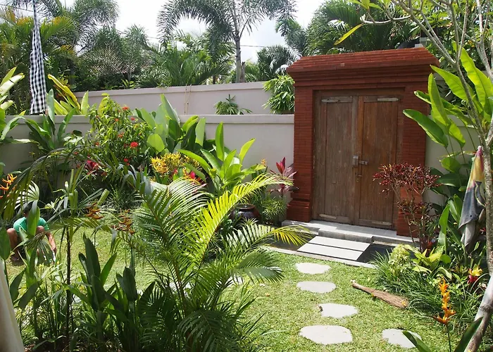 Calma Suite & Villas - Rice Fields View, Infinity Pool !