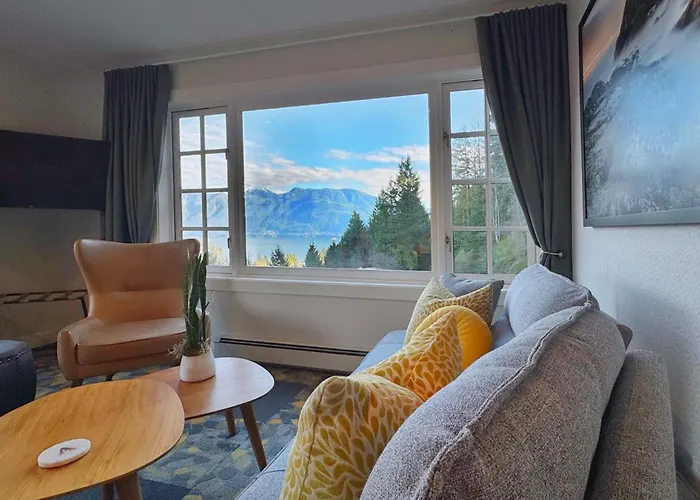 Artisan Suites On Bowen