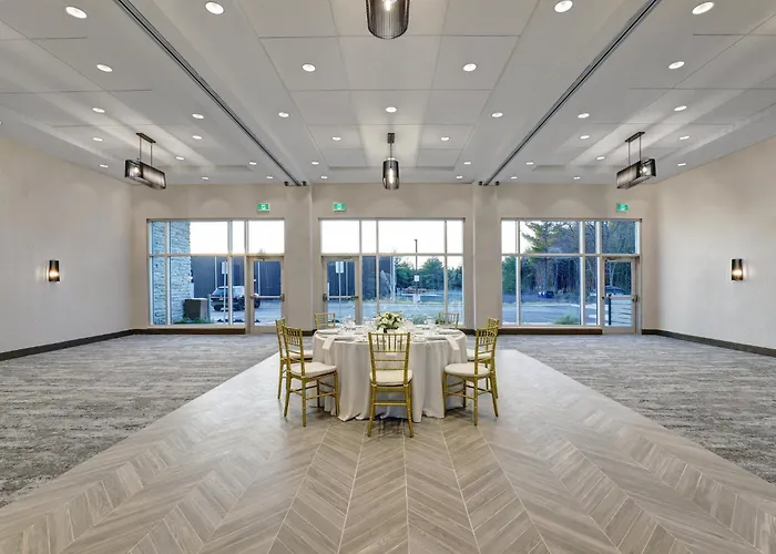 Holiday Inn Express - Kingston West By Ihg